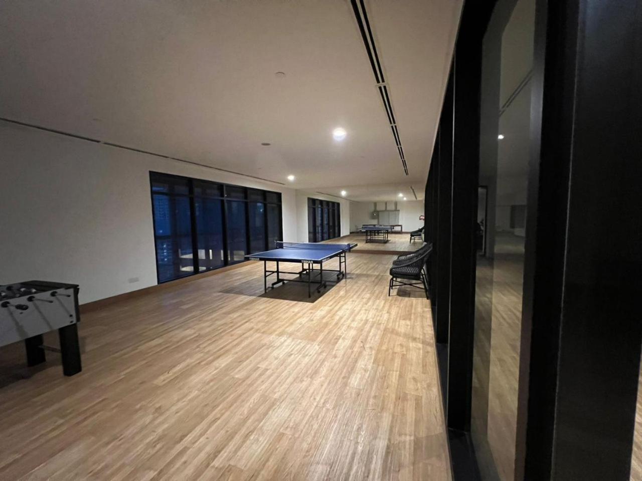 Vortex Suites Klcc By Hafizah Suites Kuala Lumpur Bagian luar foto